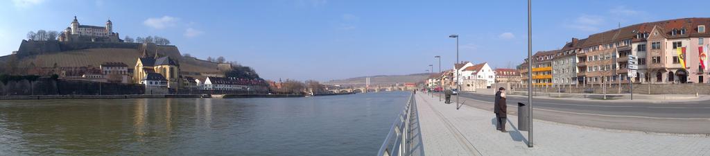 Hotel & Restaurant Walfisch Вюрцбург Экстерьер фото