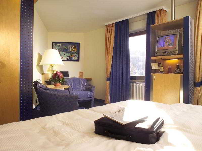 Hotel & Restaurant Walfisch Вюрцбург Экстерьер фото
