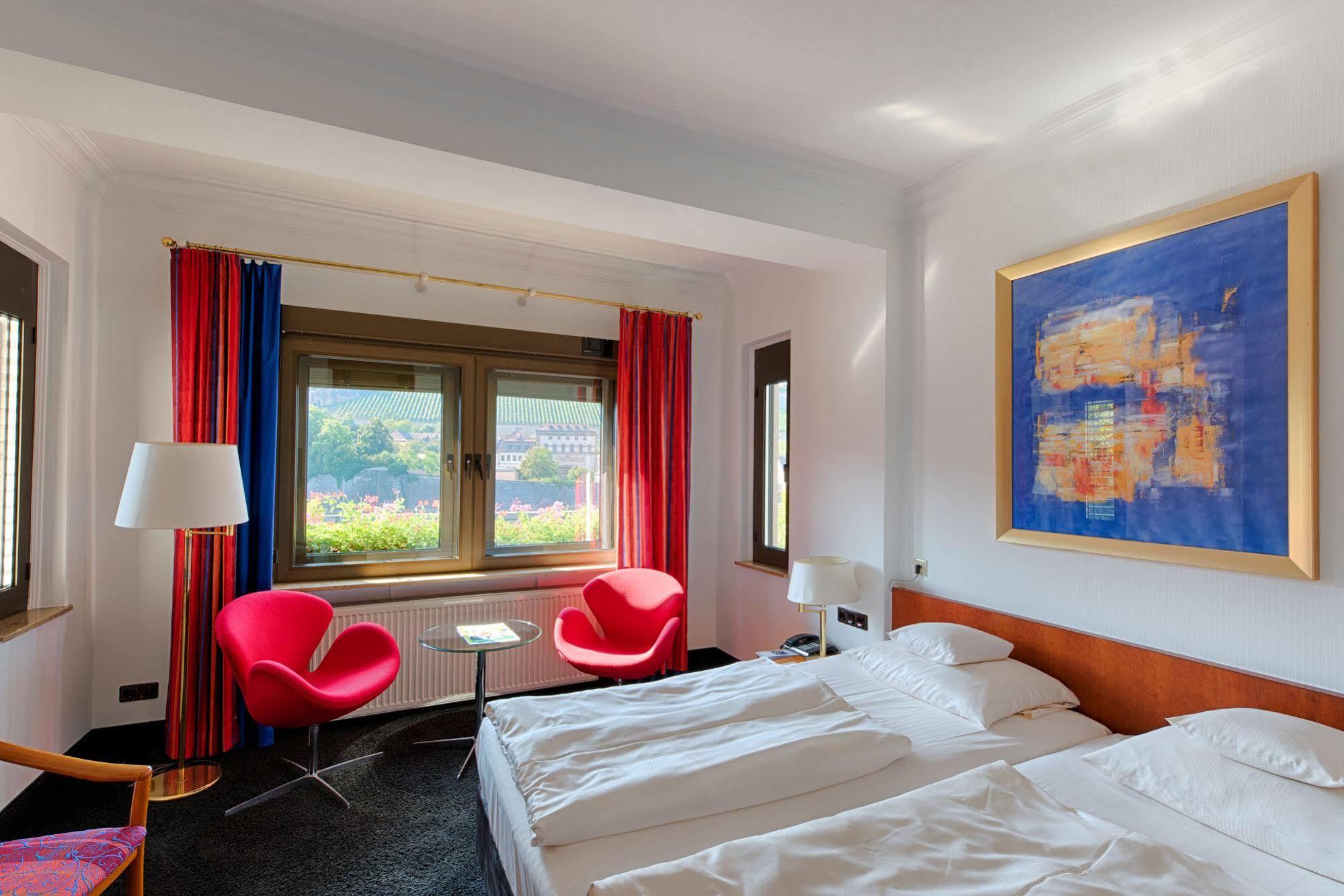 Hotel & Restaurant Walfisch Вюрцбург Экстерьер фото