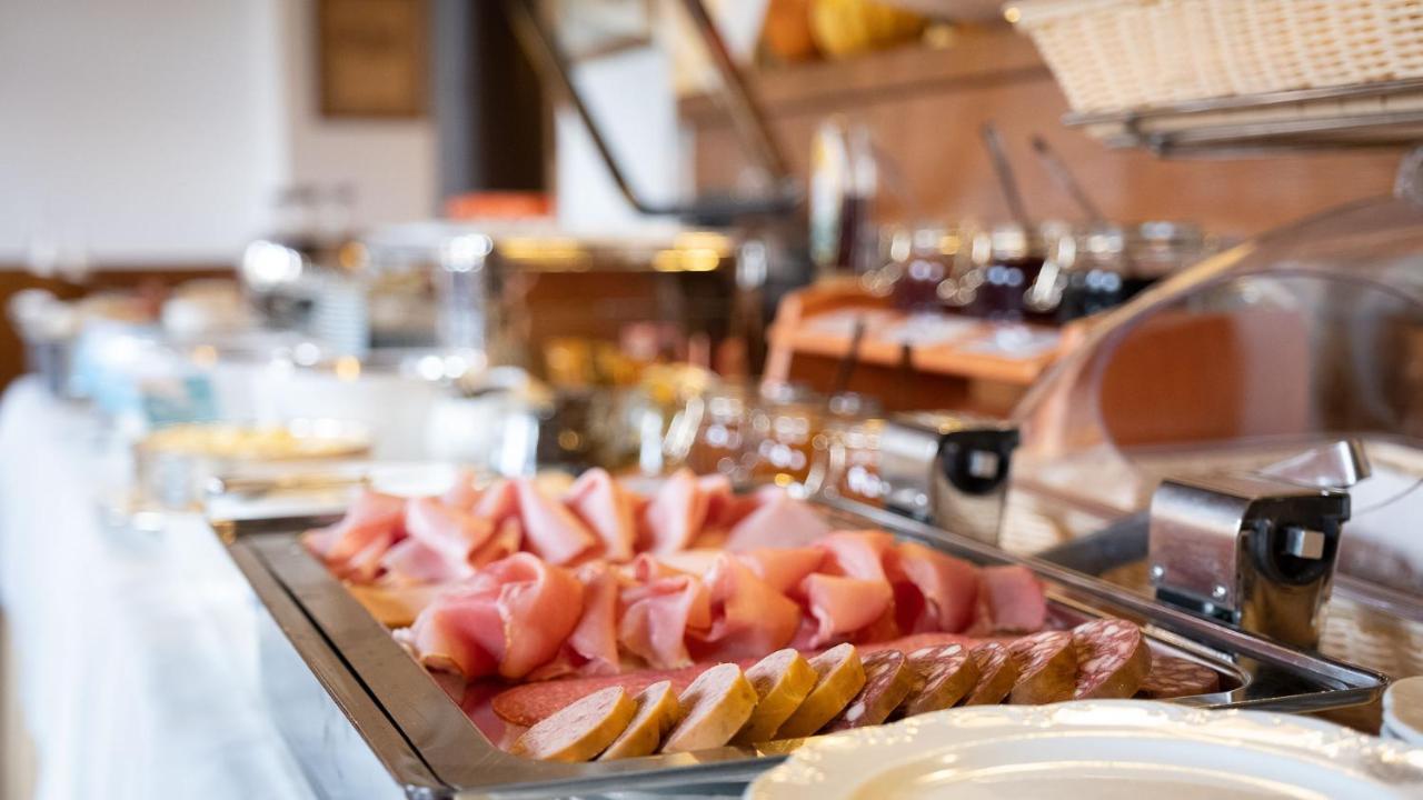 Hotel & Restaurant Walfisch Вюрцбург Экстерьер фото